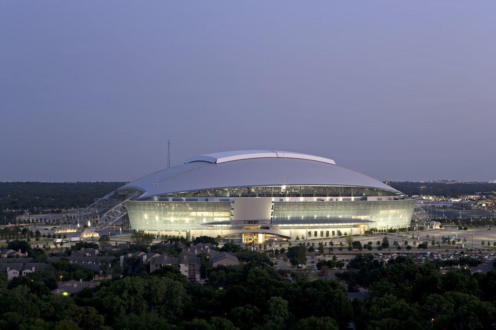 Hotel Renaissance Dallas 4*