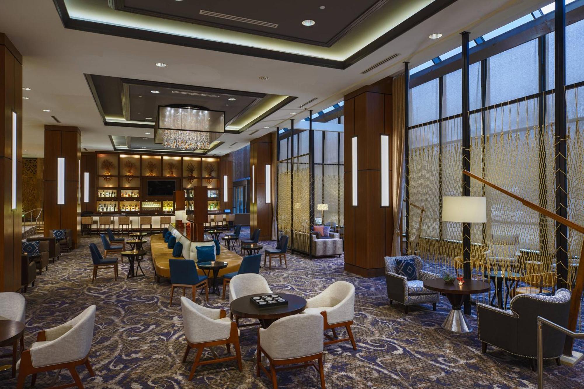 Renaissance Dallas 4*