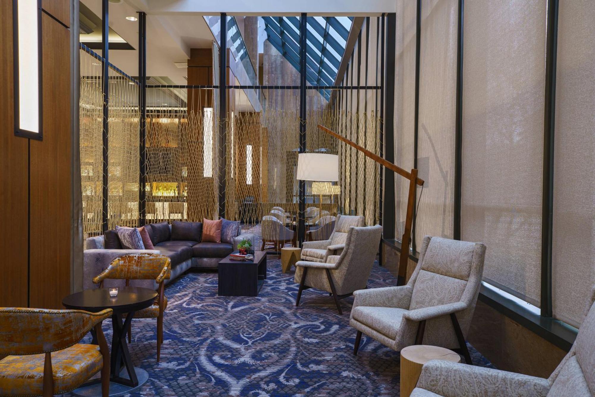 Hotel Renaissance Dallas