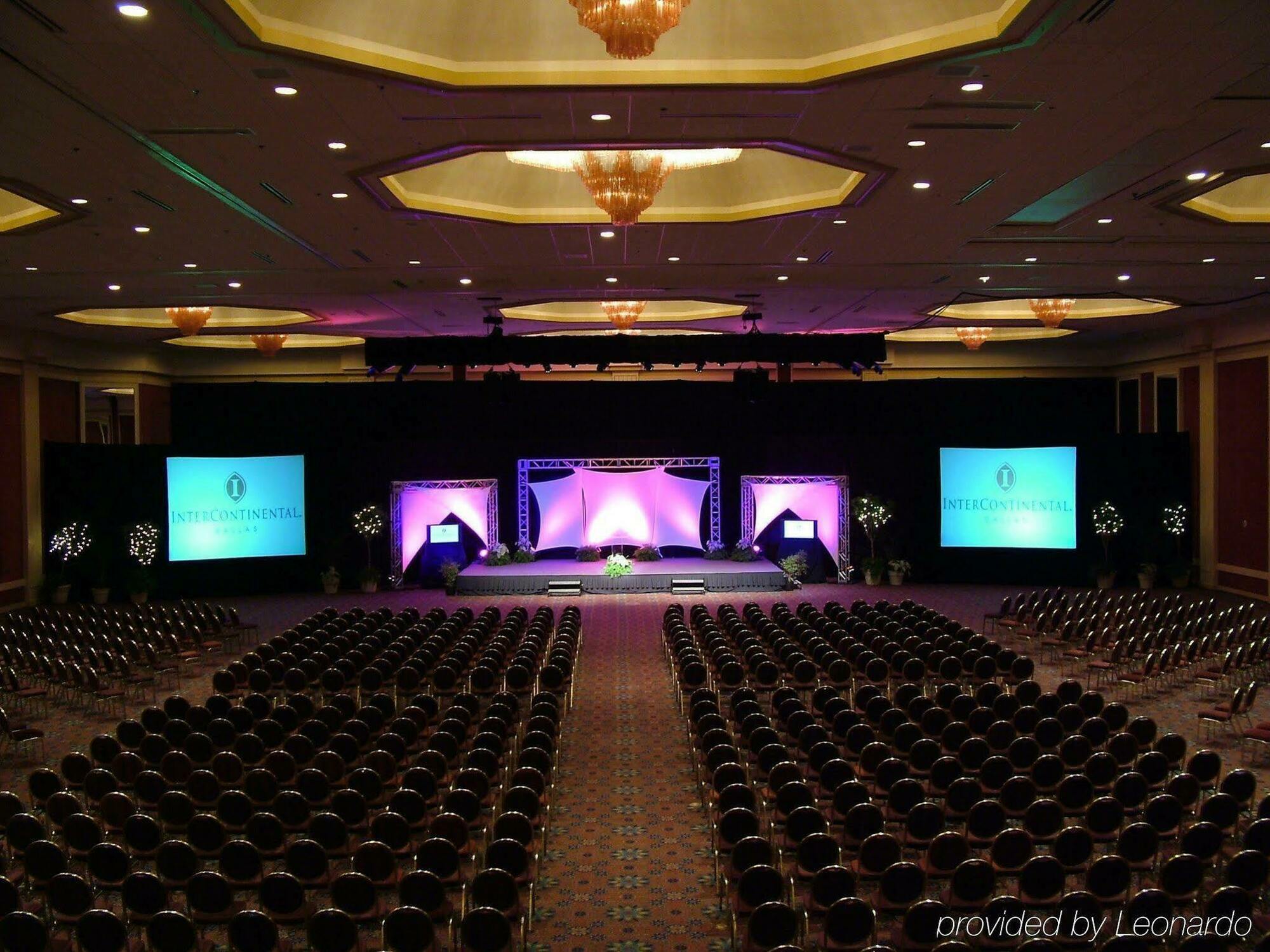 Renaissance Dallas Hotel