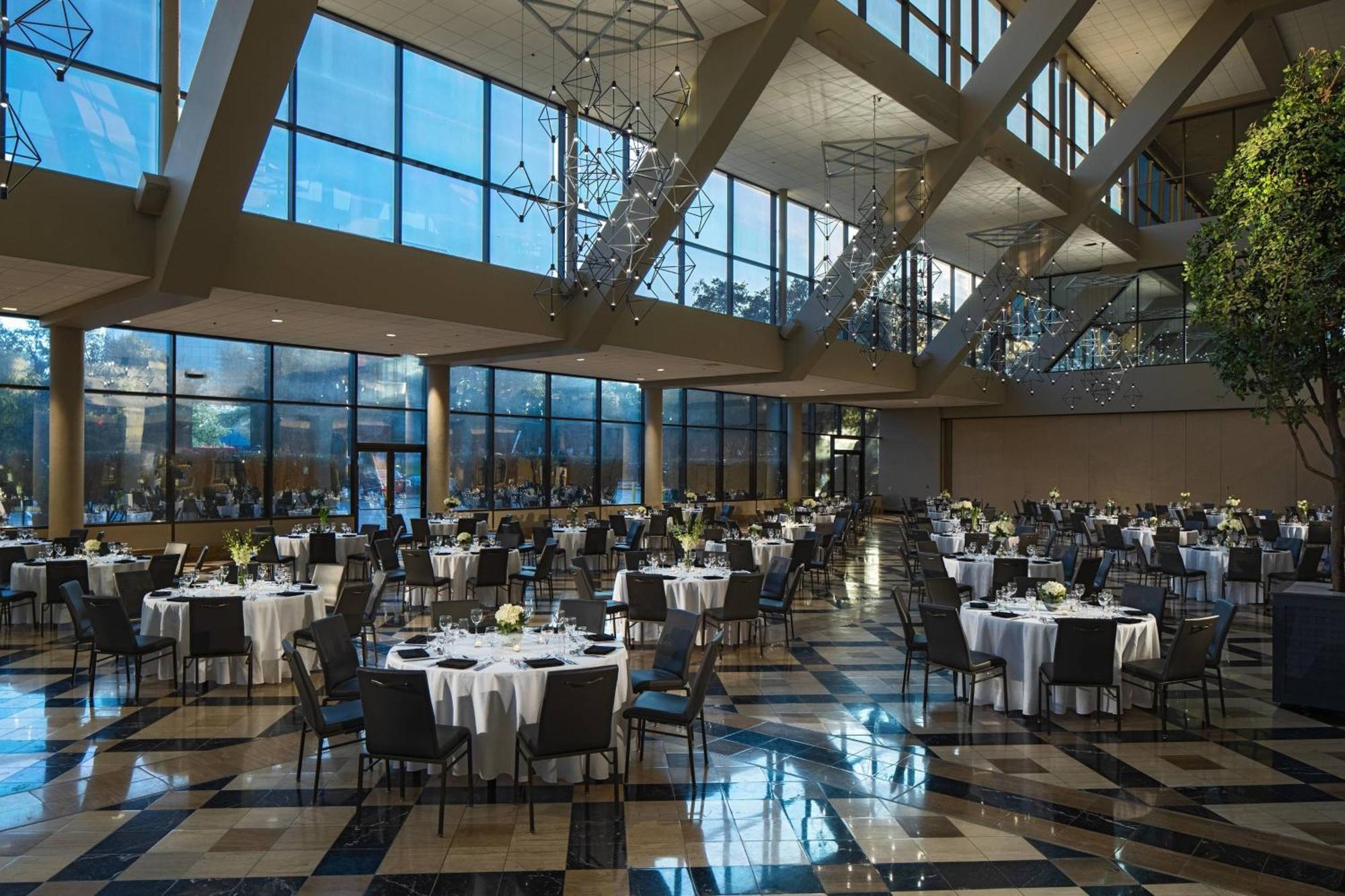 Hotel Renaissance Dallas